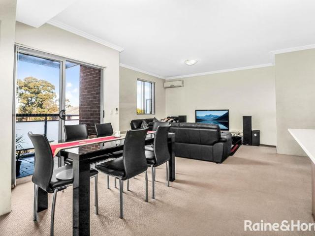 Two Bedroom Apartment In Convenient Location