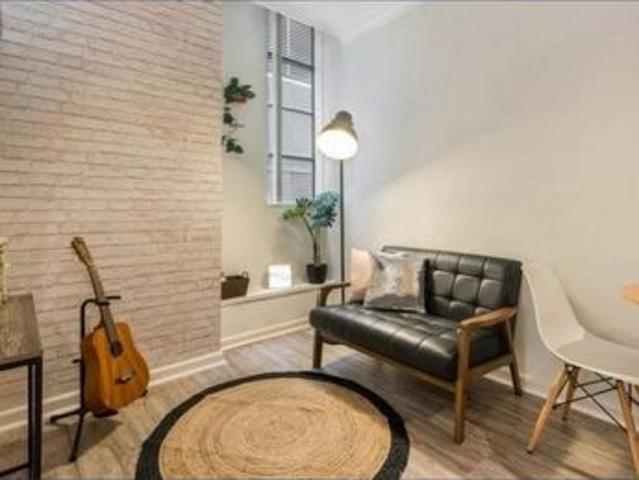 TWO BEDROOM APARTMENT IN CBD