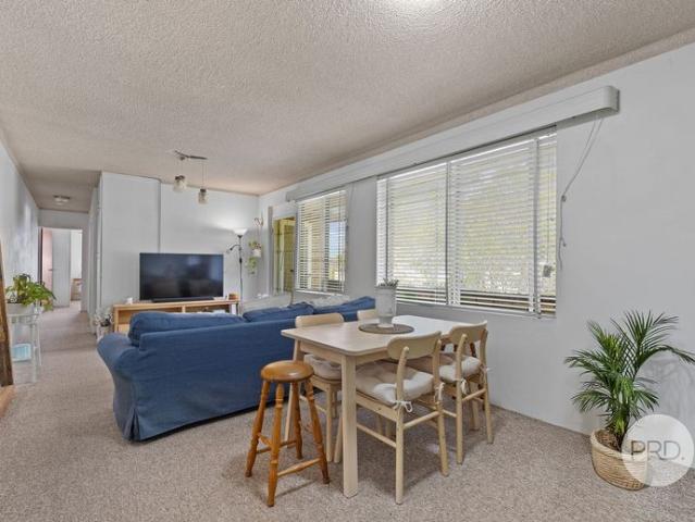 Two Bedroom Apartment in a Convenient Location