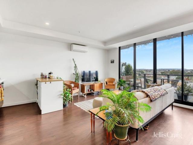 Two Bedroom Apartment in Brunswick East