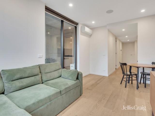 Two Bedroom Apartment in Brunswick