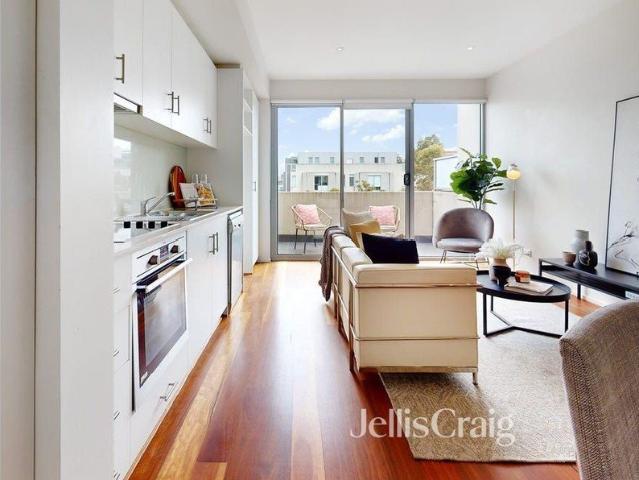 Two Bedroom Apartment in Brunswick