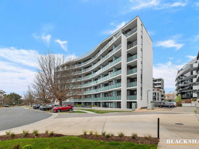 Two bedroom apartment in ideal location