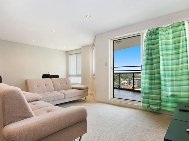 Two Bedroom Apartment In Prime Position!