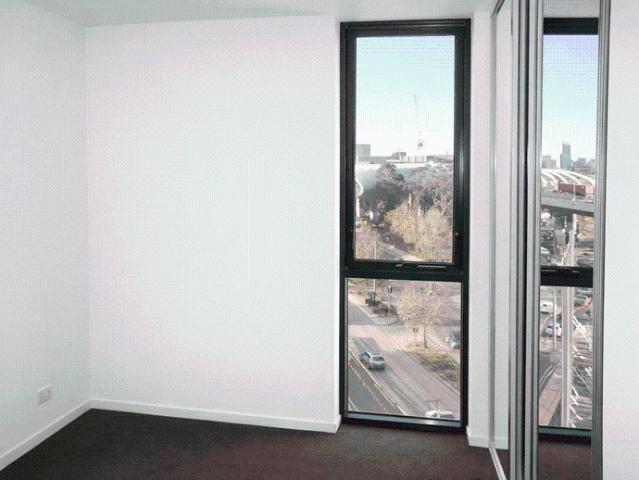 Two Bedroom Apartment in Prime Transport Location