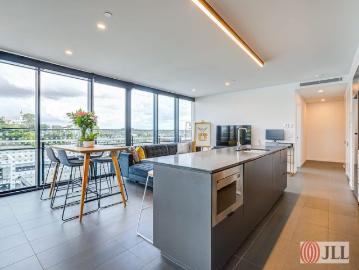 Two bedroom apartment in the heart of Newstead!