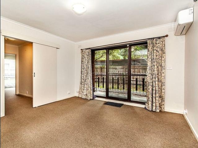 Two bedroom apartment in the heart of Box Hill