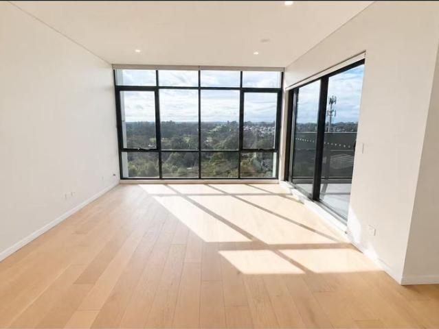 Two Bedroom Apartment | Walk to Tallawong Metro Station