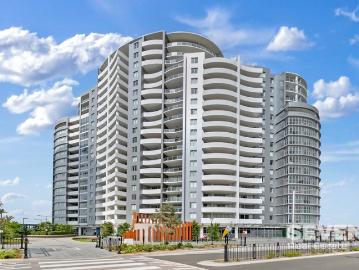 TWO BEDROOM APARTMENT WITH BEST LOCATION IN CASTLE HILL