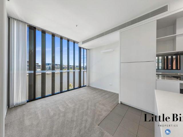 Two bedroom apartment with breath taking lake views