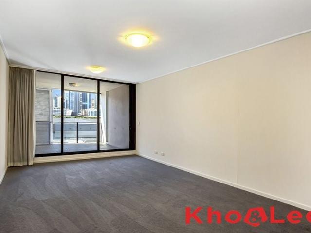 TWO BEDROOM APARTMENT WITH CITY VIEWS & TWO CAR SPACES IN BULLECOURT