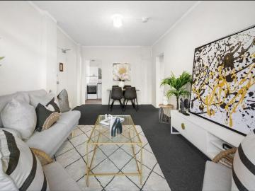 Two Bedroom Apartment with Leafy Outlook