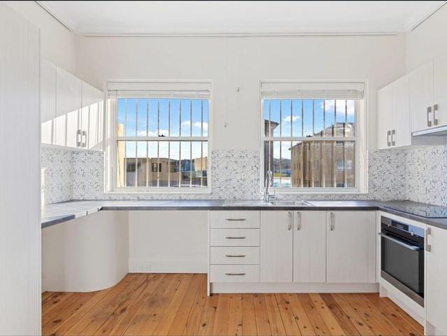 Two Bedroom Apartment With Ocean Views