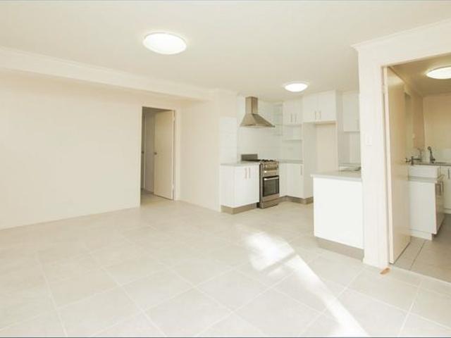 TWO BEDROOM BEACHSIDE UNIT WITH WATER INCLUDED