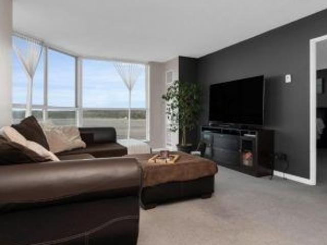 Two bedroom condo for rent Barrie