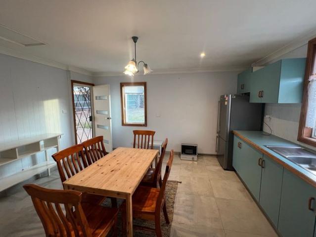 Two Bedroom Cottage Available in Berridale