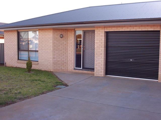 TWO BEDROOM DUPLEX!