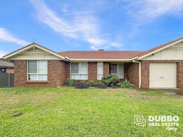 TWO BEDROOM DUPLEX IN EAST DUBBO