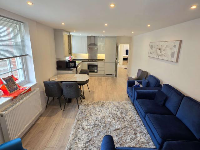 Two bedroom flat available in Harrow