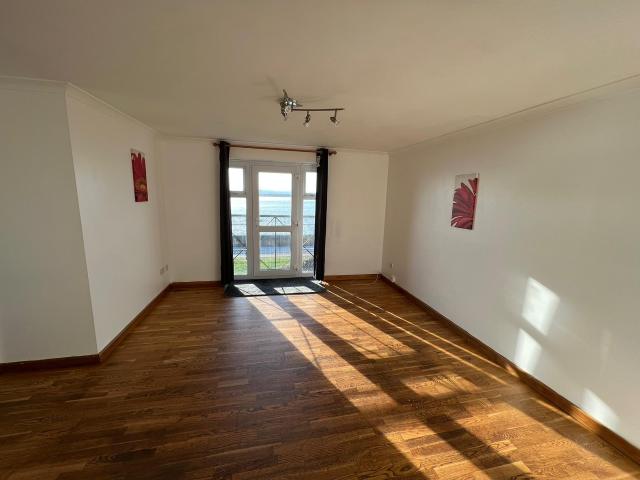 Two Bedroom Flat to Let in Grays, Essex RM17 6QG