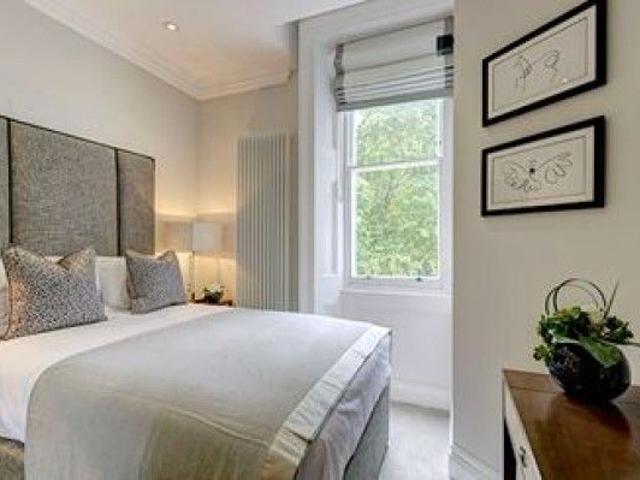 Two Bedroom Flat to rent in London
