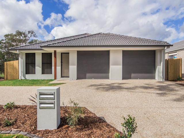 Two Bedroom Fully Fenced Duplex