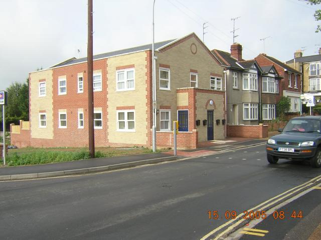 Two bedroom ground floor flat with private patio garden to let in the Isle of Wight