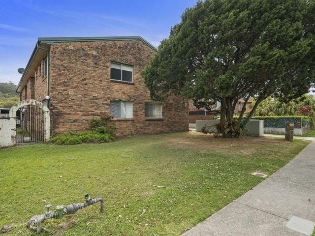 TWO BEDROOM GROUND FLOOR UNIT