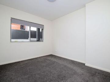 Two Bedroom Ground Floor Unit With Massive Courtyard