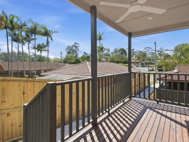 Two Bedroom Granny Flat Convenient Petrie Location WITH SOLAR!