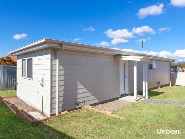 Two Bedroom Granny Flat for Lease!