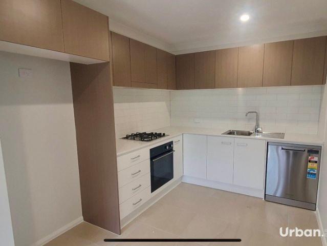 Two Bedroom Granny Flat In The Vines!