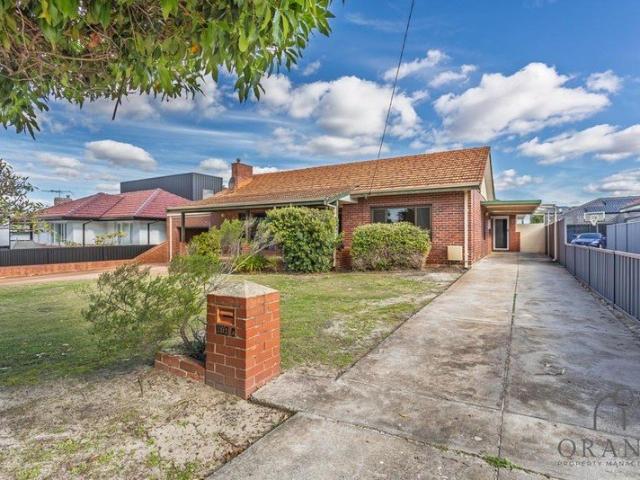 Two Bedroom Granny Flat in Bedford