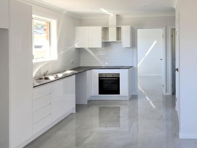 Two bedroom grannyflat including water usage