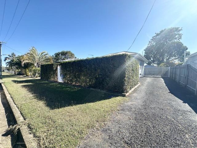 TWO BEDROOM HOME IN NORVILLE!