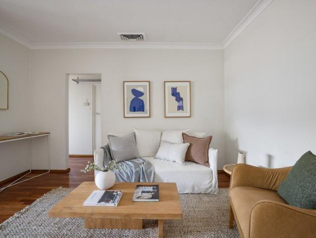 Two bedroom home in boutique block close to metro station