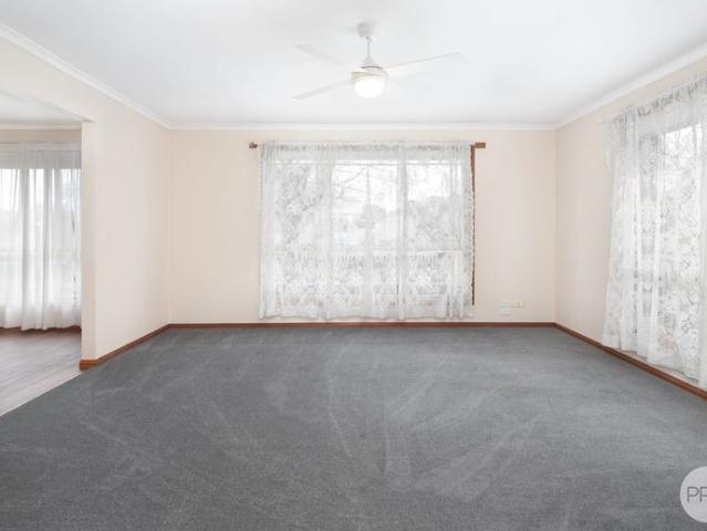 TWO BEDROOM HOME IN PRIME REDAN LOCATION.
