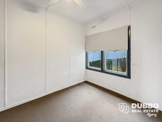 TWO BEDROOM HOME IN WEST