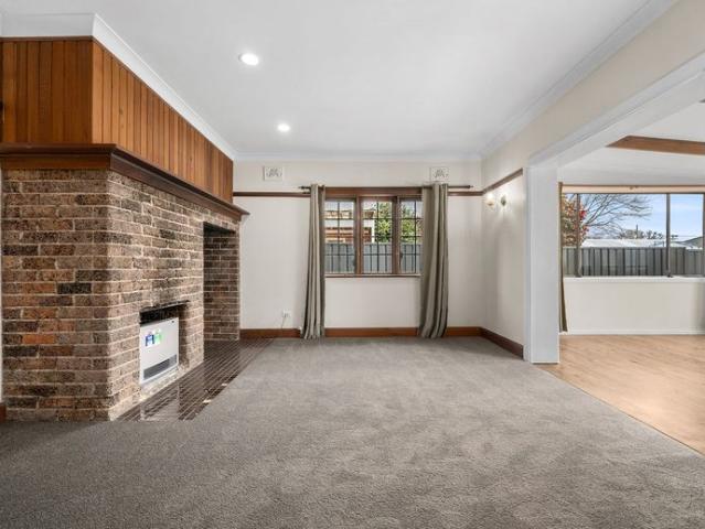 Two Bedroom Home with great Deck & Large Yard
