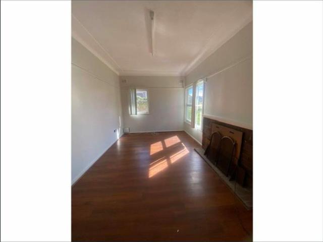 Two bedroom house in central location!