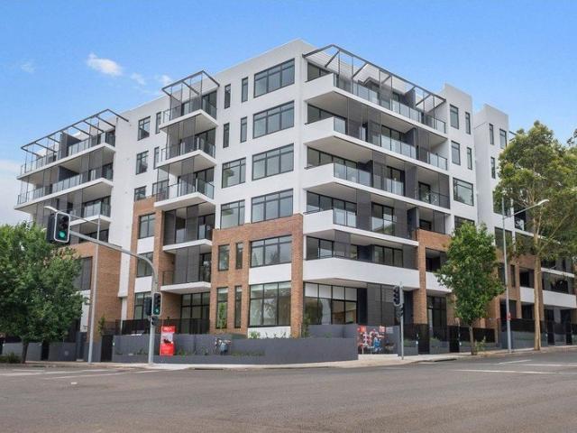 Two Bedroom in the heart of Rouse Hill. Available SOON
