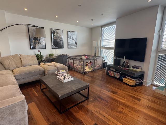 Two Bedroom in Mill Hill