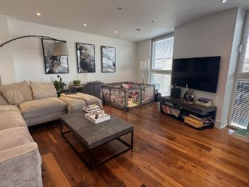Two Bedroom in Mill Hill