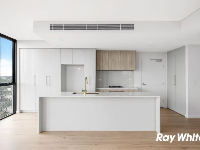 Two Bedroom Luxury Apartment Right In Front of Castle Hill Metro Station!