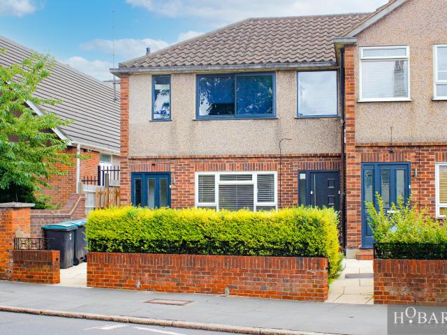 Two Bedroom Maisonette with Garden