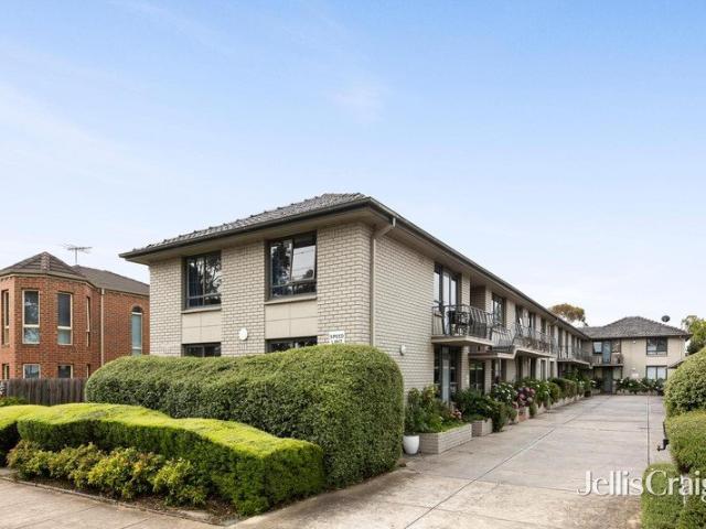 Two Bedroom, One Bathroom Apartment