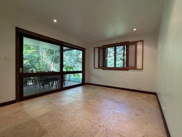 Two Bedroom Studio in Peaceful Ewingsdale Setting