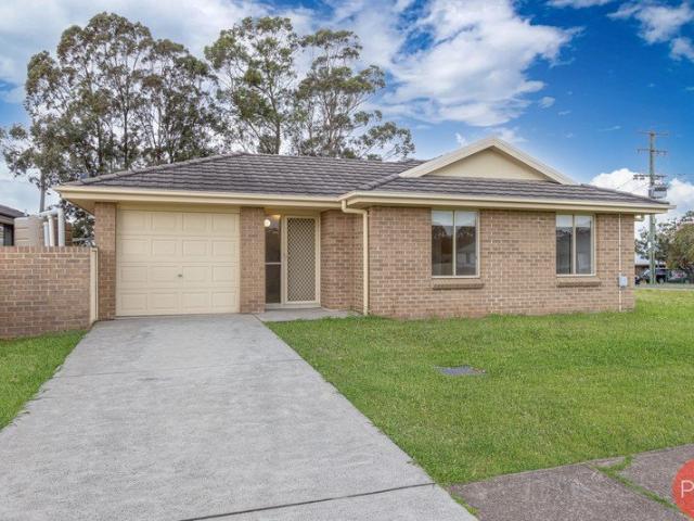 Two Bedroom + Study Duplex in East Maitland