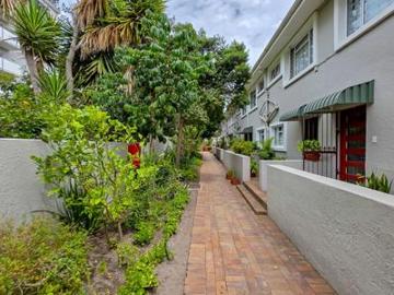 duplex with own garden harfield village