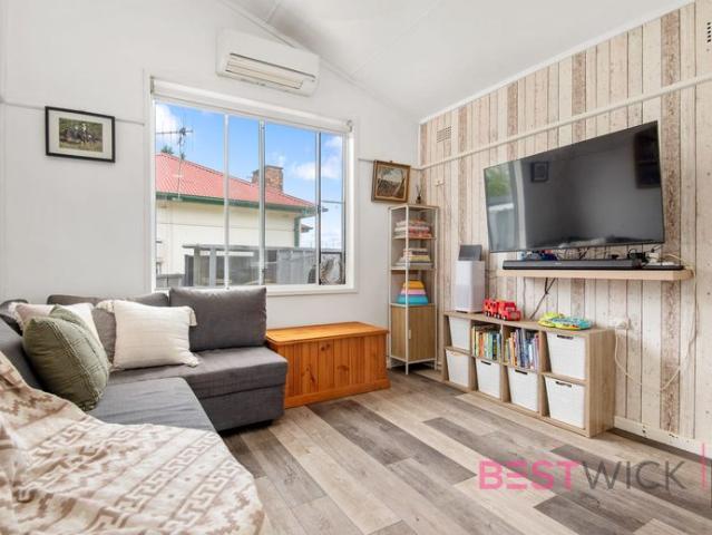 Two Bedrooms, Double Car Shed & Plenty of Outdoor Space